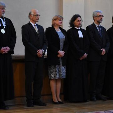 1.12.2015 - Die Evangelische Kirche der Böhmischen Brüder hat eine neue Führung. Sie möchte Hoffnung und Vertrauen auf die Zukunft bringen