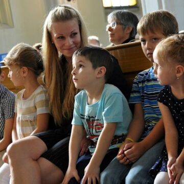 25.9.2015 - Feierliche Eröffnung des kirchlichen Kindergartens in Eger (Cheb)