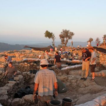  - Prague theologians excavate on the site of the battle between David and Goliath